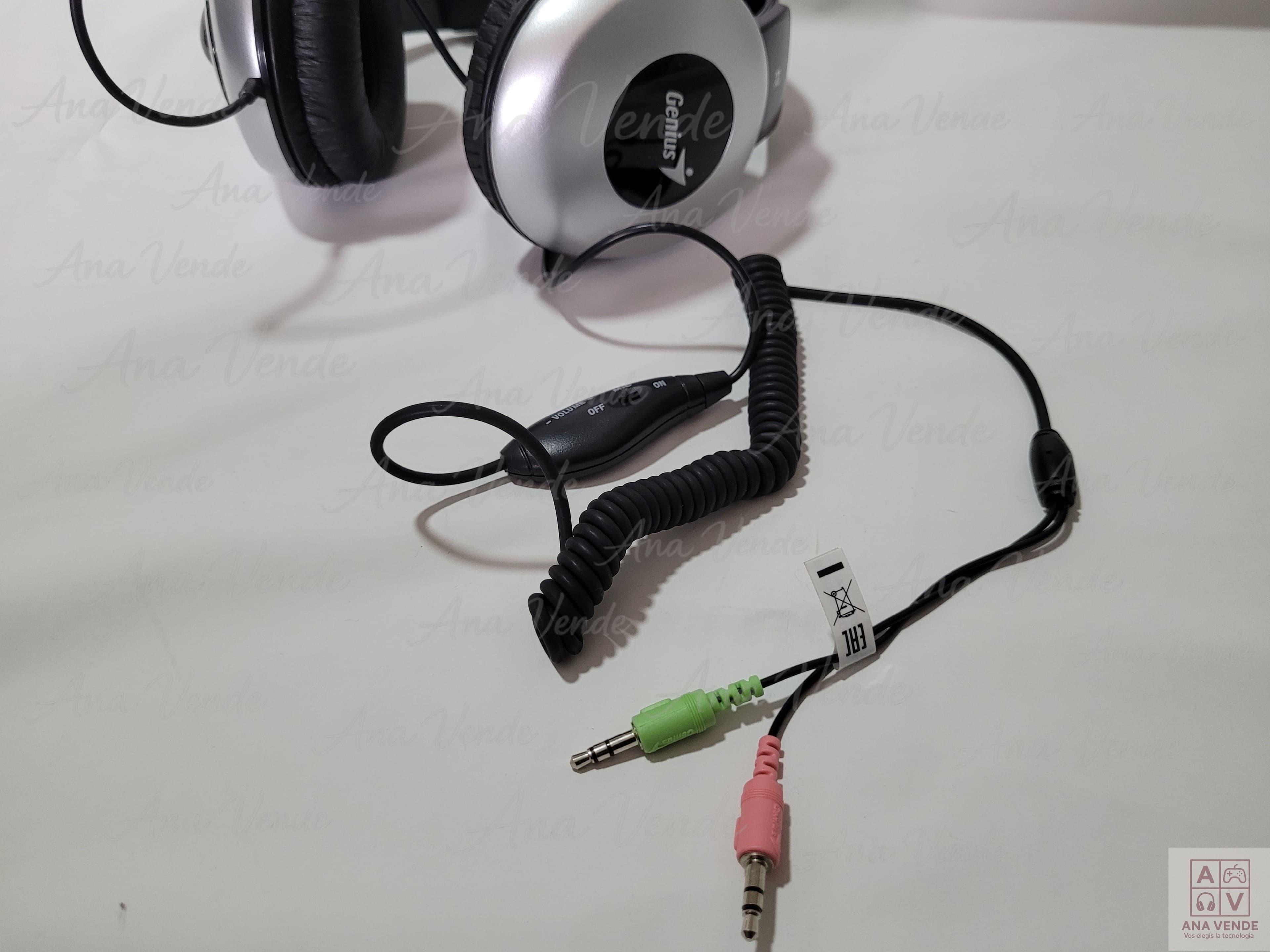 Auricular Genius con Micrófono 4